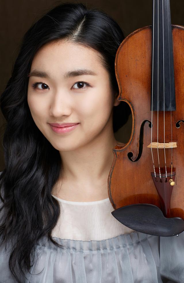 Klassik-Geige: Wonhee Bae am 22. April in der Villa Musica - sensor ...