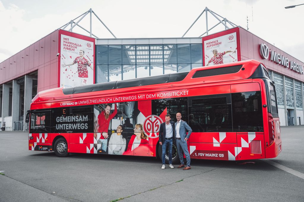 1. FSV Mainz 05 und Mainzer Mobilität präsentieren Brennstoffzellen-Bus ...